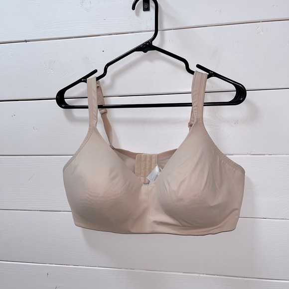 VOGLIO - Nude Bra (42DD) - Picture 7 of 8